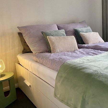 Schoene Ferienwohnung Itzehoe Bagian luar foto